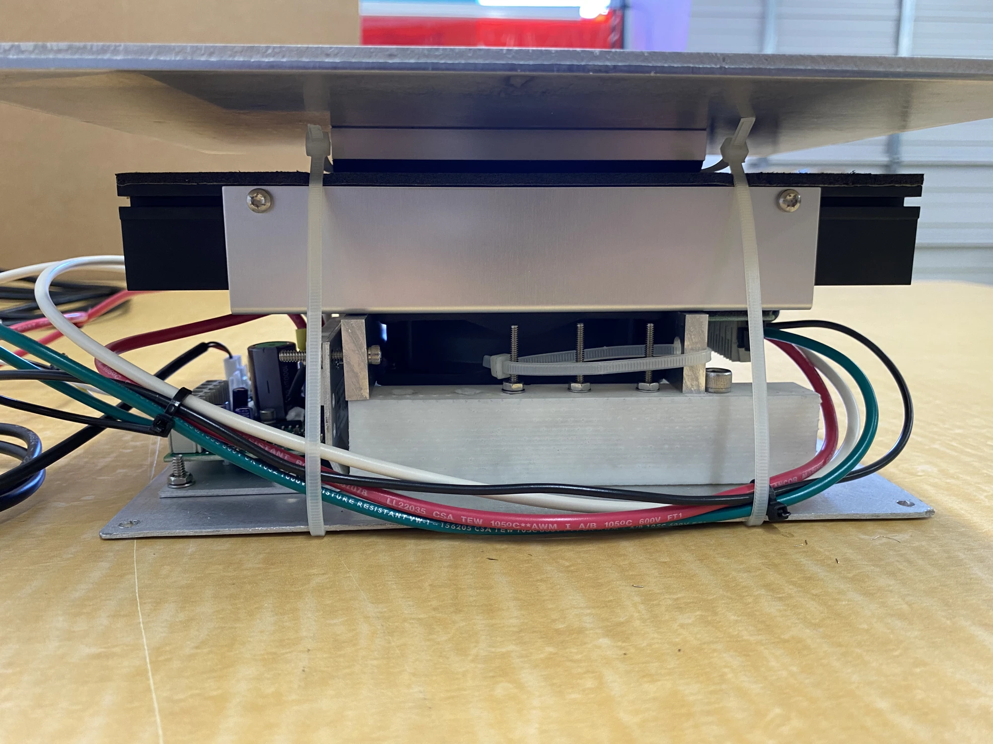 Side view of the mechanical assembly.